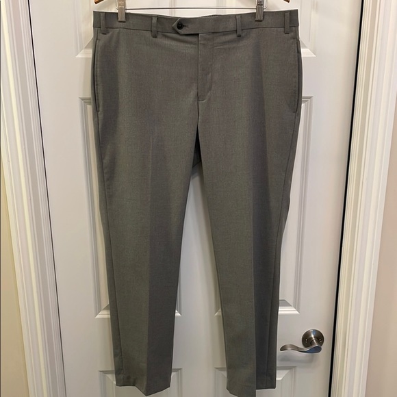 Michael Kors Gray Dress Pants Flat Front Comfy Fit Office Party Formal EUC - Picture 1 of 10